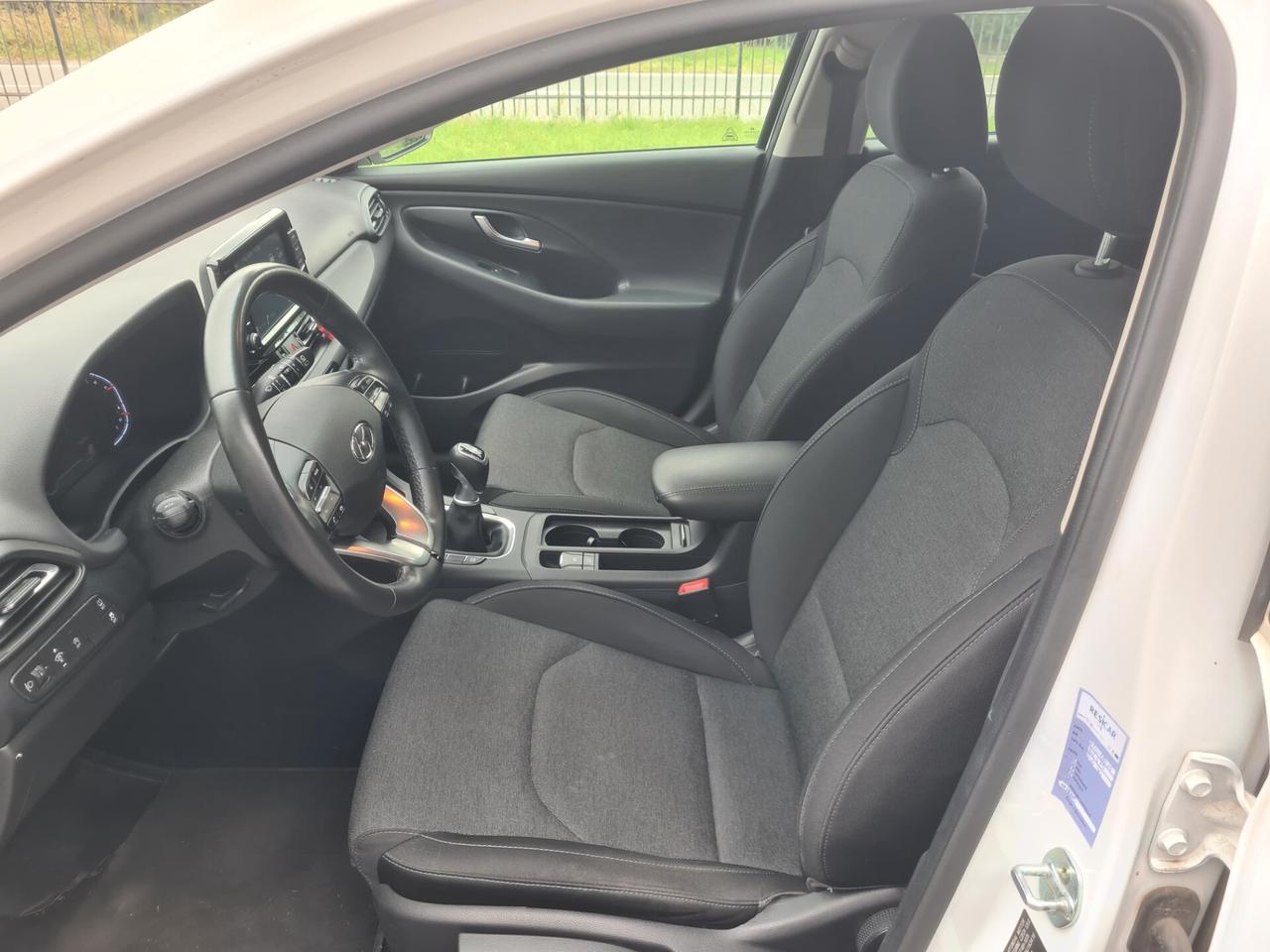 Hyundai i30 Fastback 1.6 CRDi 136 CV iMT 48V Prime