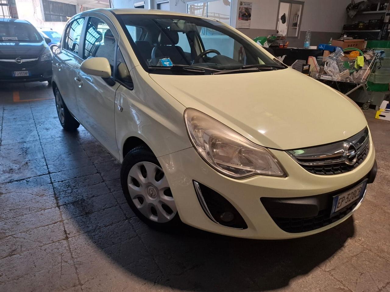 Opel Corsa 1.2 5 porte Edition