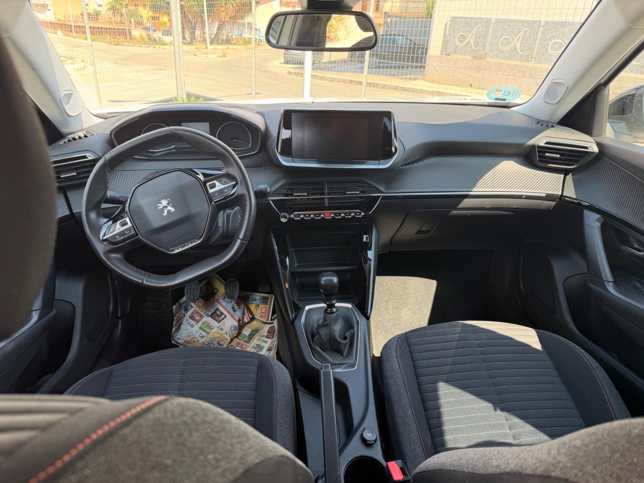 Peugeot 2008 BlueHDi 130 S&S EAT8 Allure
