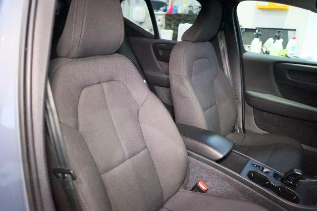 VOLVO XC40 B3 automatico Business MHEV Certificata