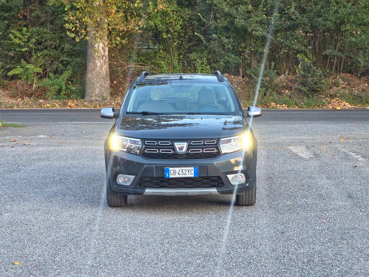 Dacia Logan MCV 1.0 TCe GPL 12V 100CV ECO-G 15th Anniversary E6 Manuale