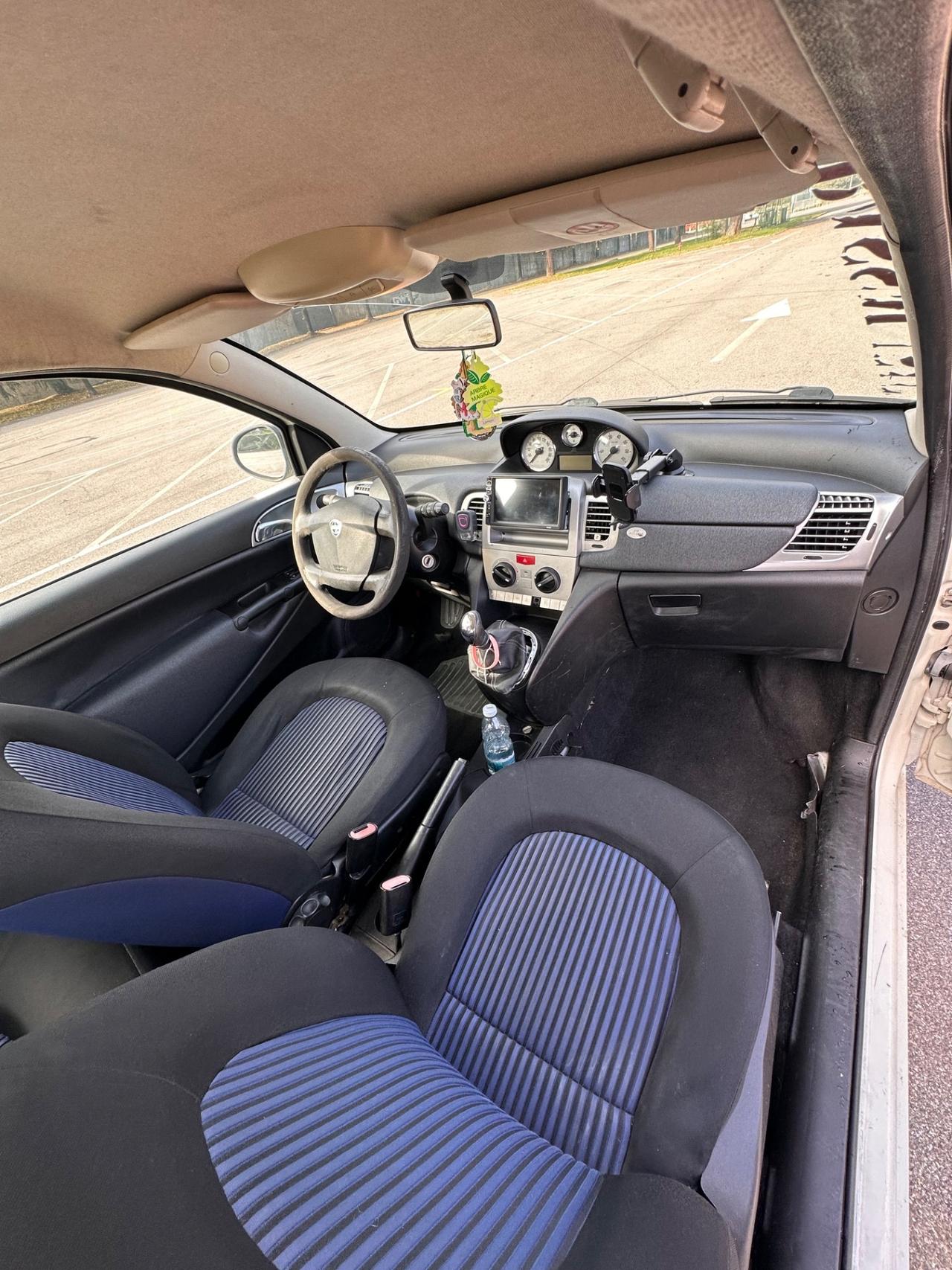 Lancia Ypsilon 1.4 Benzina/GPL