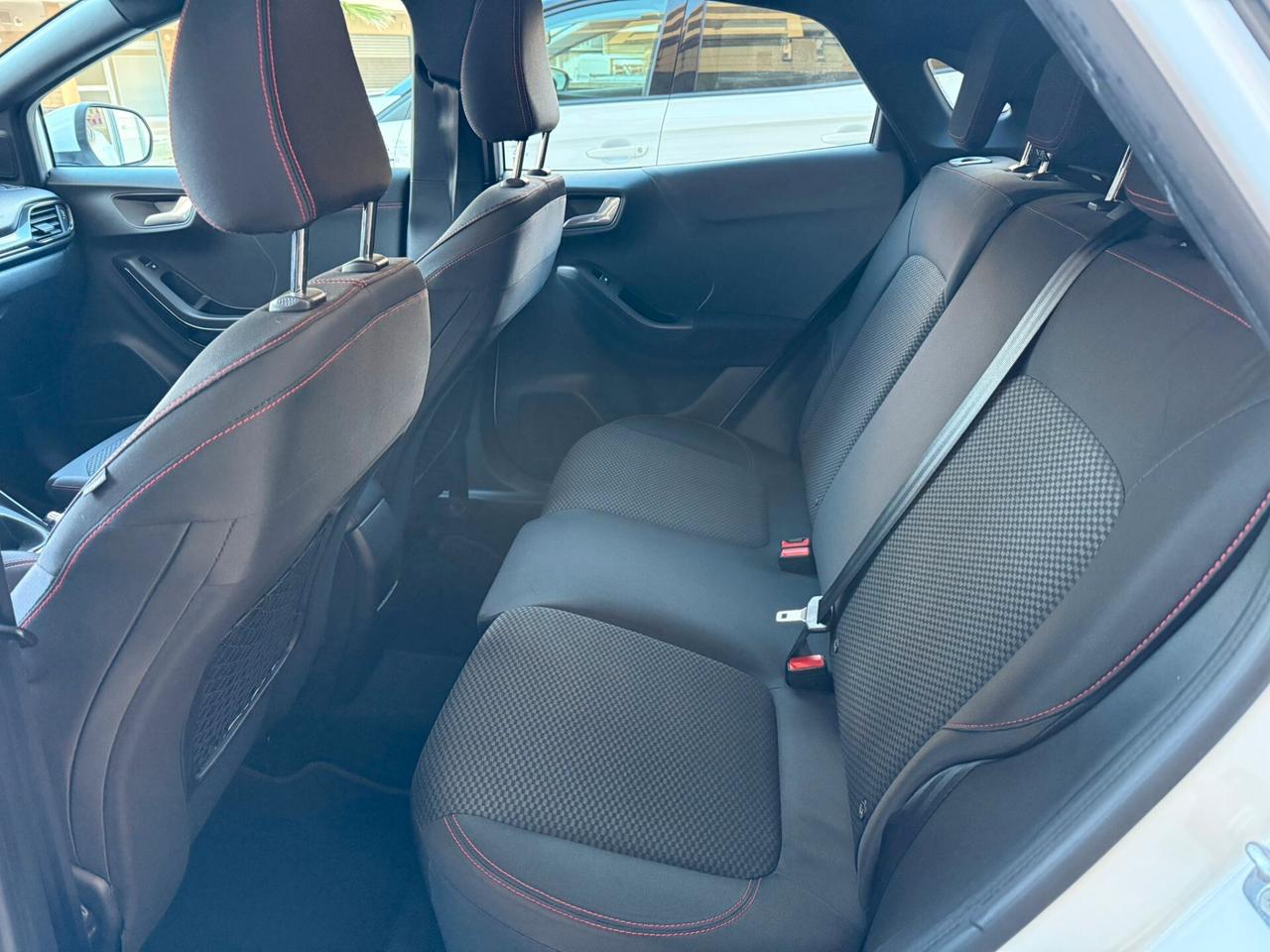 Ford Puma 1.0 EcoBoost Hybrid 125 CV S&S ST-Line