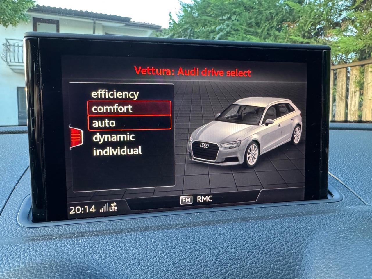 Audi A3 SPB 1.6 TDI 116 CV Design