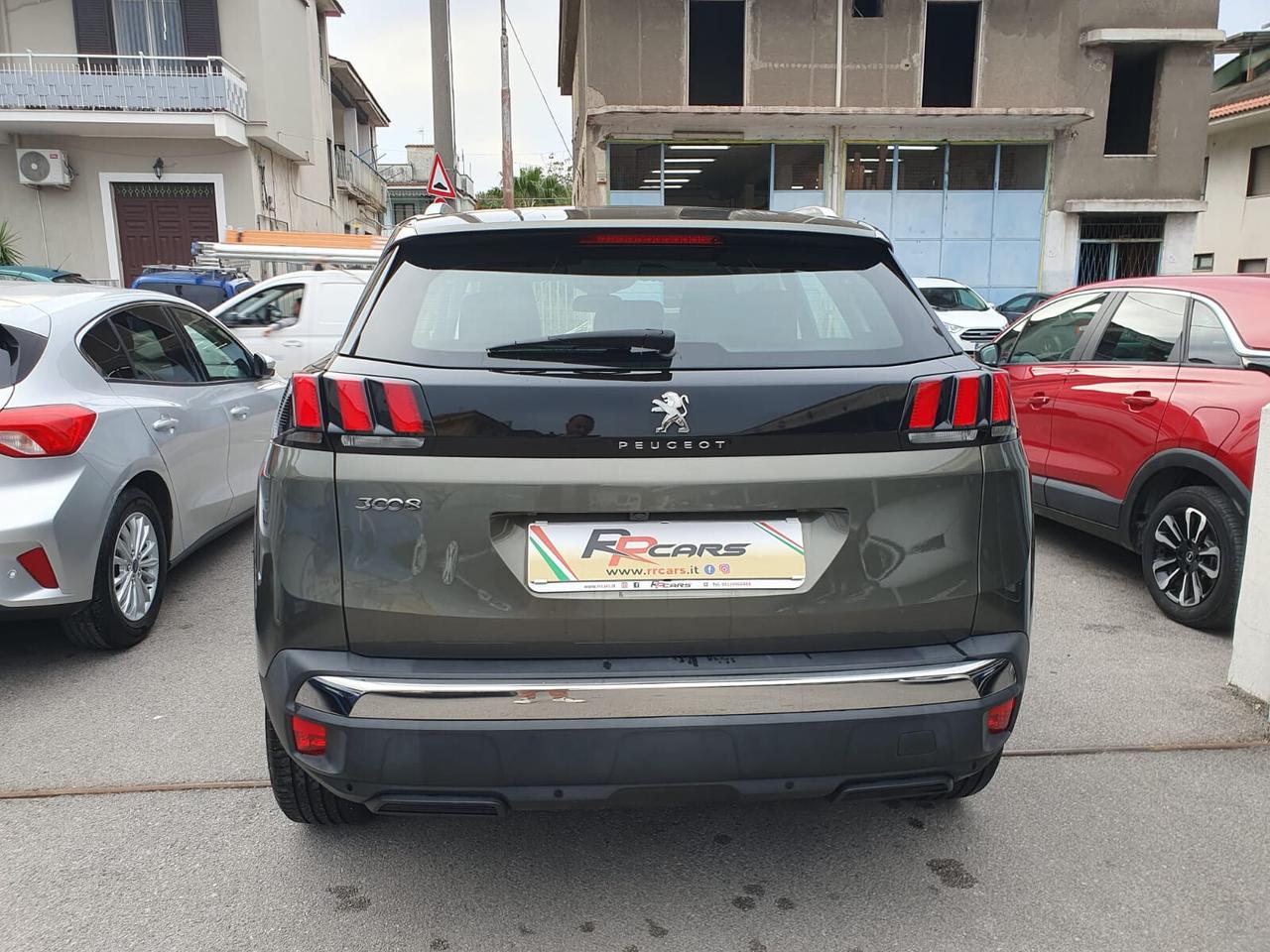 Peugeot 3008 BlueHDi 130 S&S EAT8 Allure