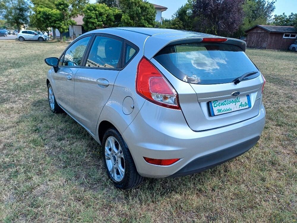 Ford Fiesta 1.4 5 porte Bz.- GPL Business