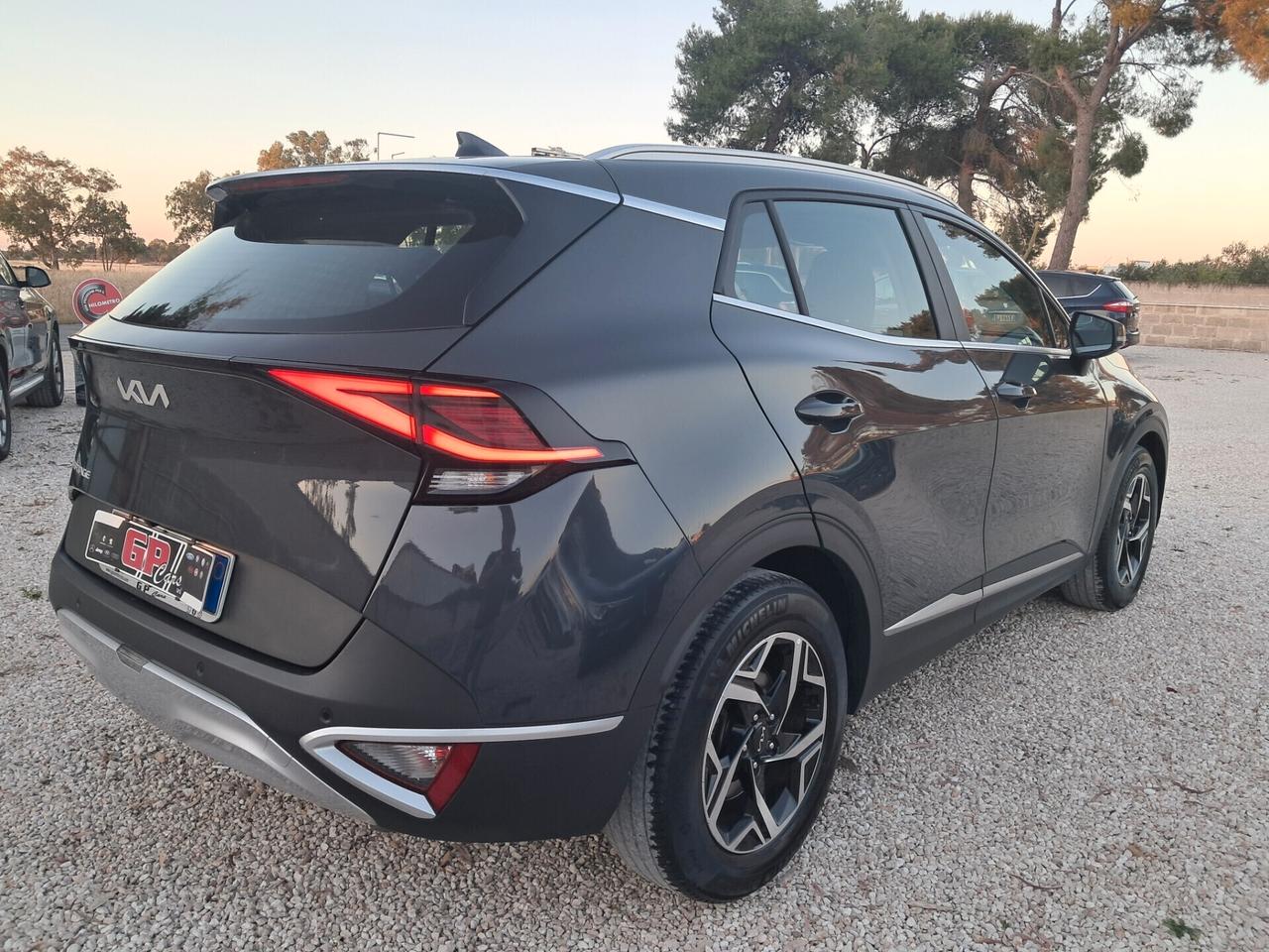 Kia Sportage 1.6 CRDI-136cv*B-LED*NAVY*VIRTUAL