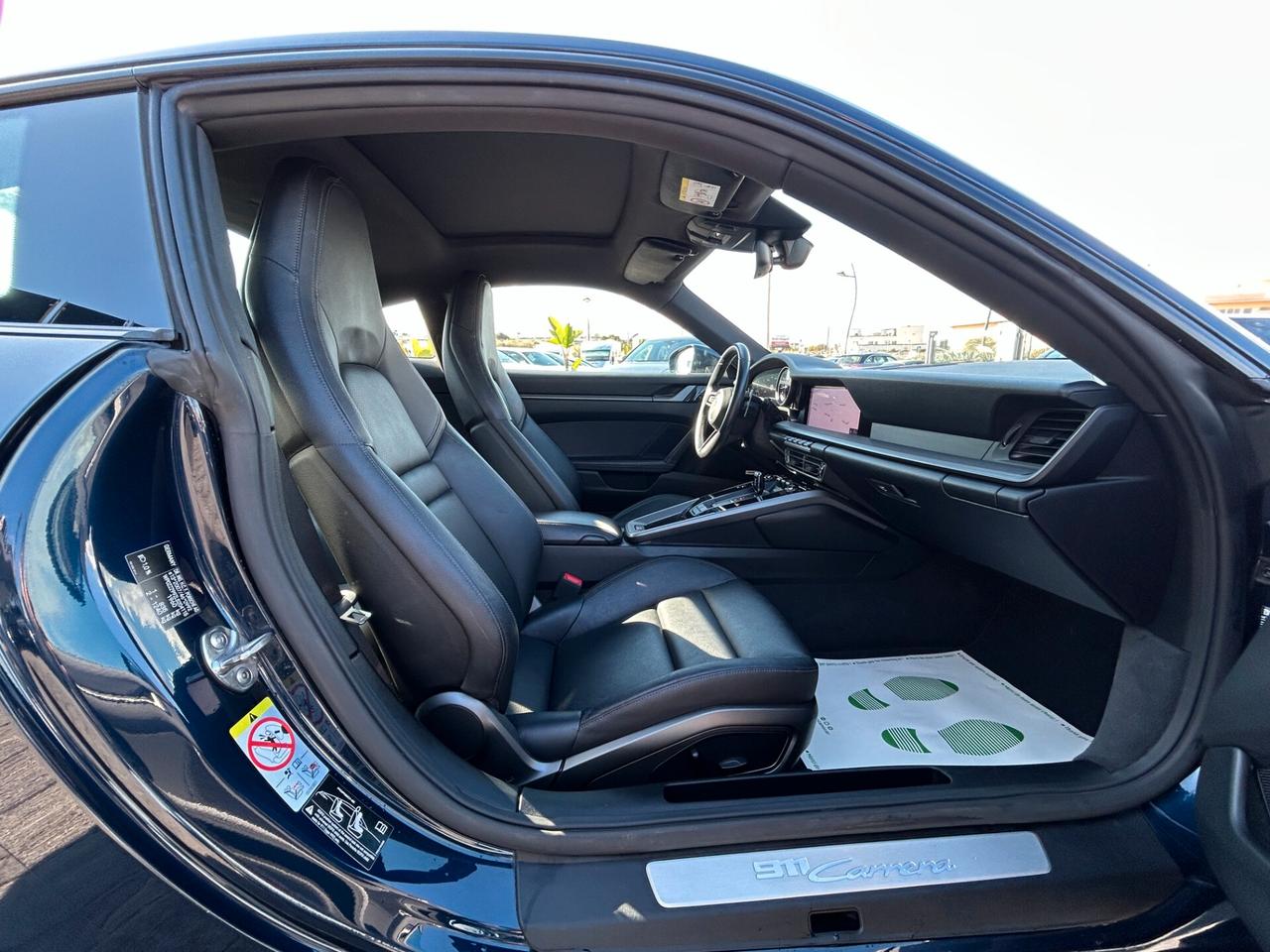 Porsche 911 992 Coupe 3.0 Carrera auto