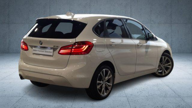 BMW 218 i Active Tourer Advantage Aut.