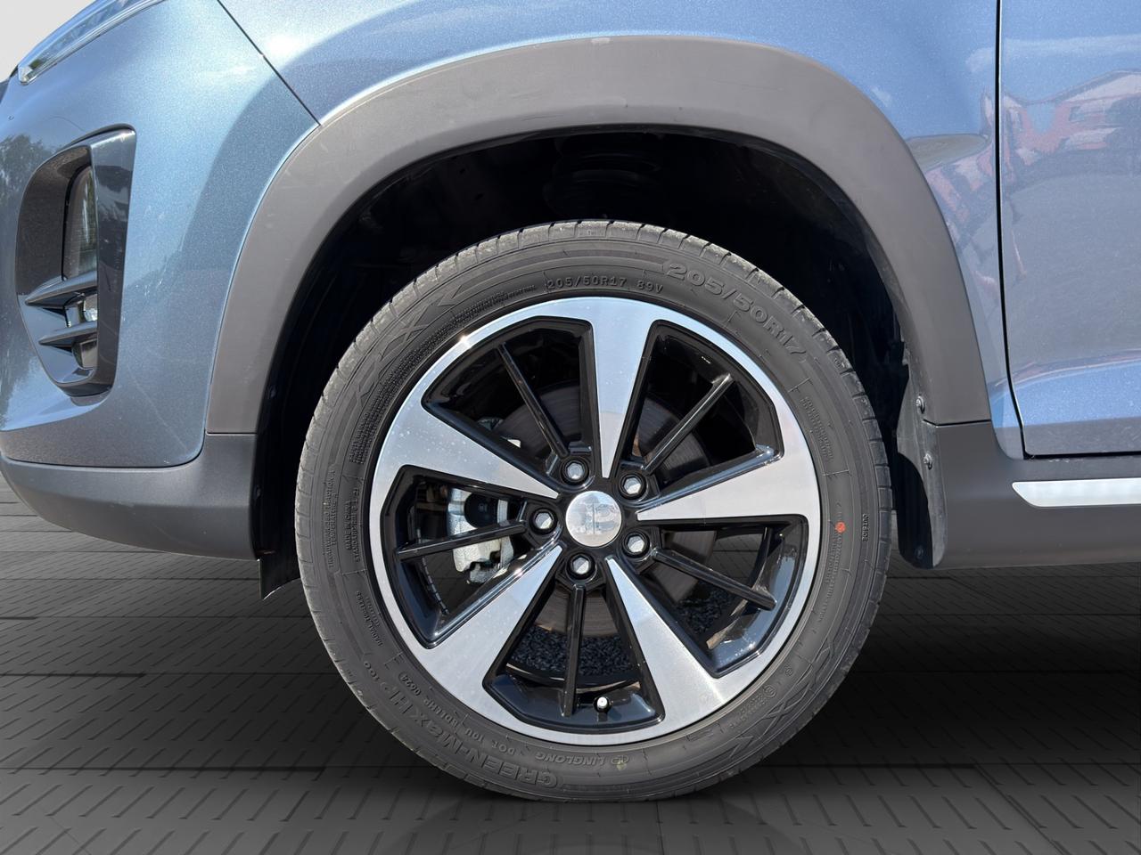 DR dr 3.0 3.0 1.5 CVT Bi-Fuel GPL