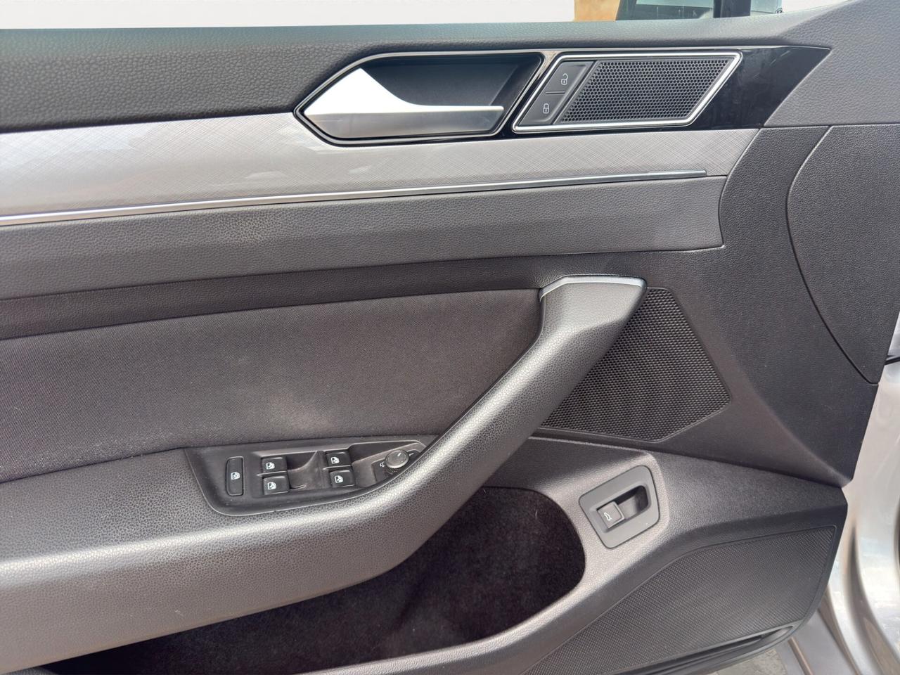 Volkswagen Passat Var. 2.0 TDI 150 Cv DSG Business - 2022