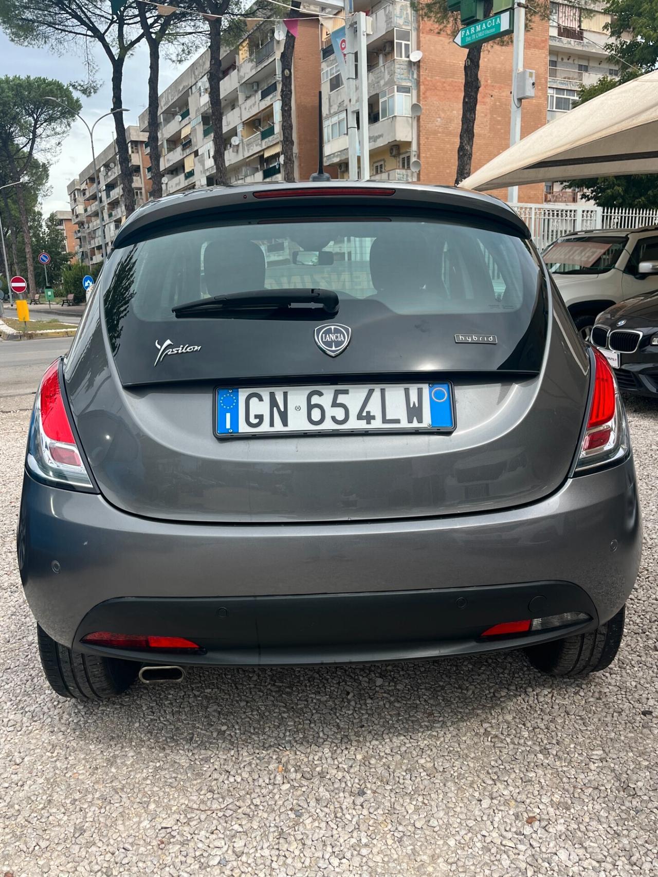 Lancia Ypsilon 1.0 IBRIDA/BENZINA 48000 KM CERTIFICATI 2023