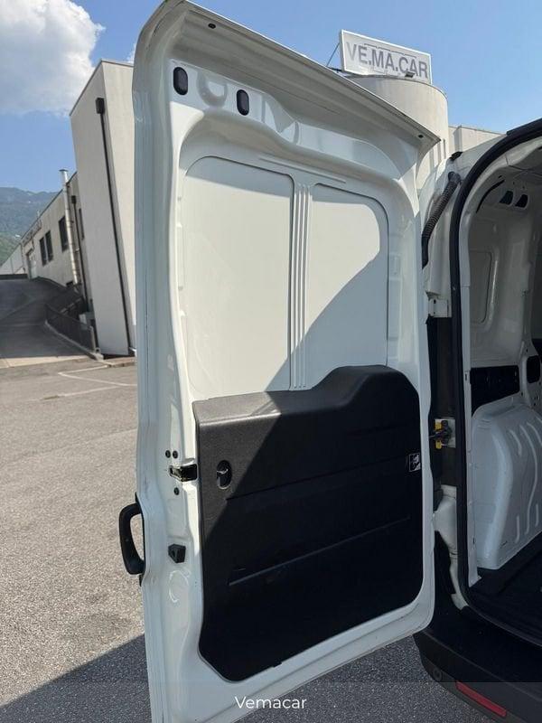 FIAT Doblò Doblo cargo 1.6 mjt 105cv CH1 Lounge IVA ESCL.-RADIO BT-SOLO KM 67300!!