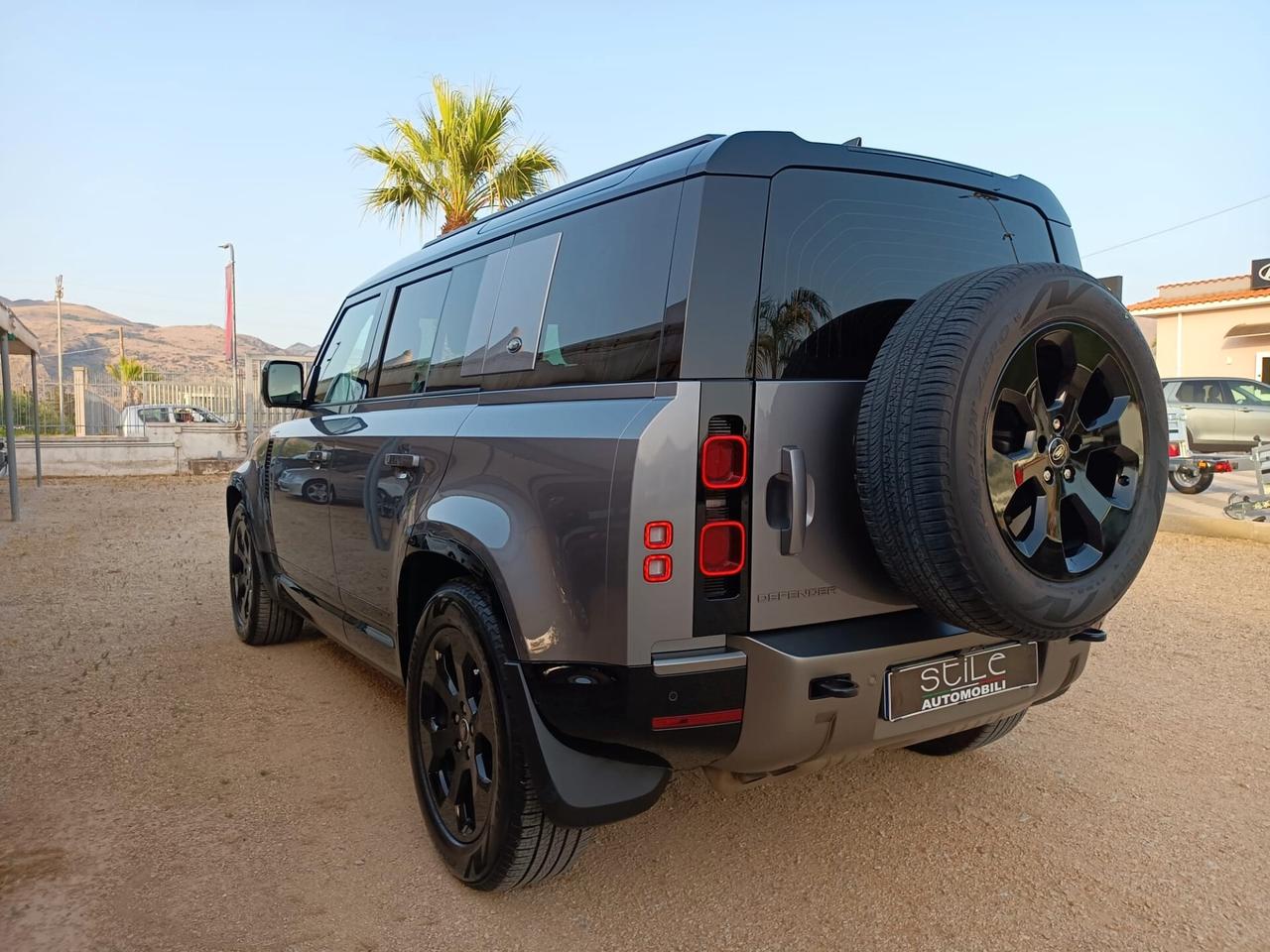 Land Rover Defender 110 3.0D I6 200 CV AWD Auto SE X DYNAMIC AUTOCARRO N1 IVA COMPRESA