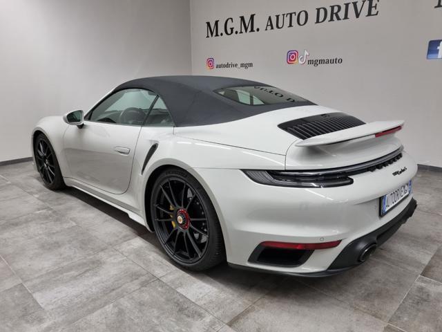 PORSCHE 911 Turbo S Cabriolet 650 cv
