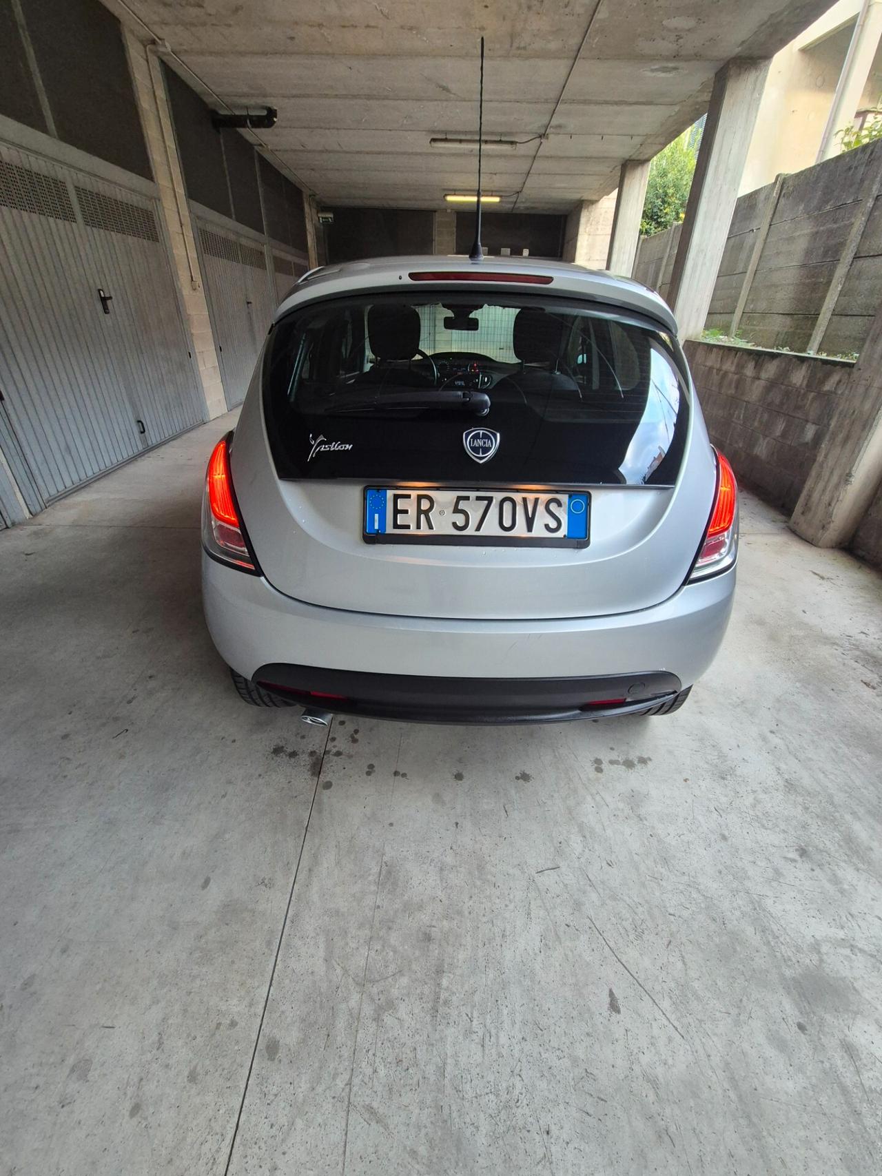 YPSILON BENZINA/METANO ECOCHIC GOLD