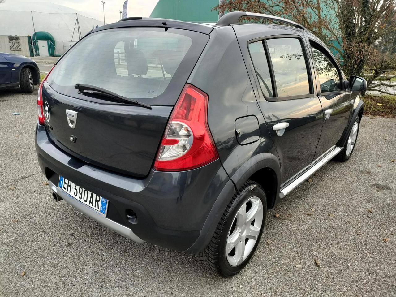 Dacia Sandero Stepway 1.6 8V GPL GARANZIA