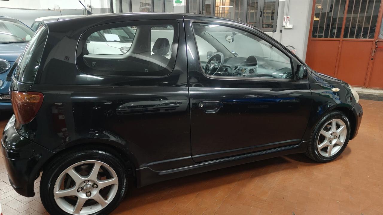 Toyota Yaris 1.5i 16V cat 3 porte T Sport