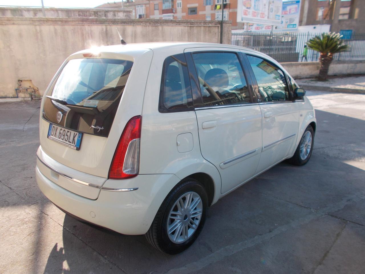 Lancia MUSA 1.6 Multijet Oro Plus