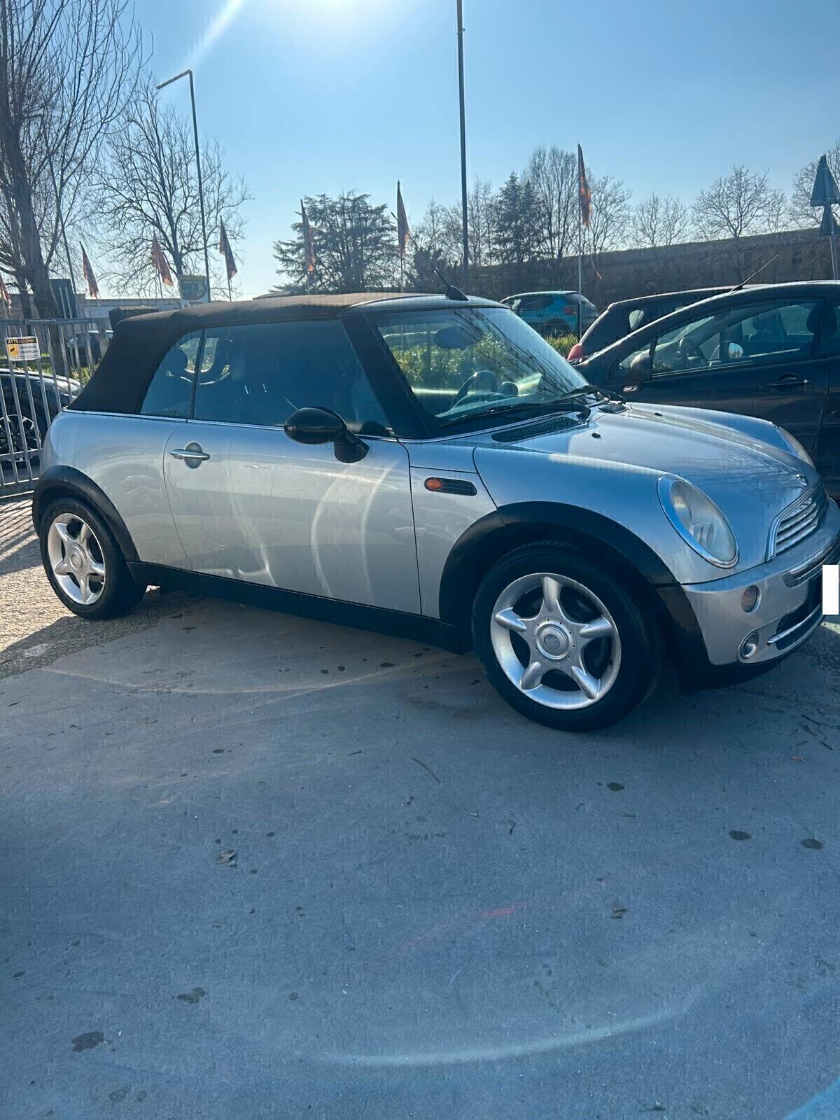 Mini Mini 1.6 16V One de luxe Cabrio ok neo patentati