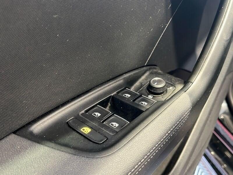 Audi A1 SPB 30 TFSI S line edition