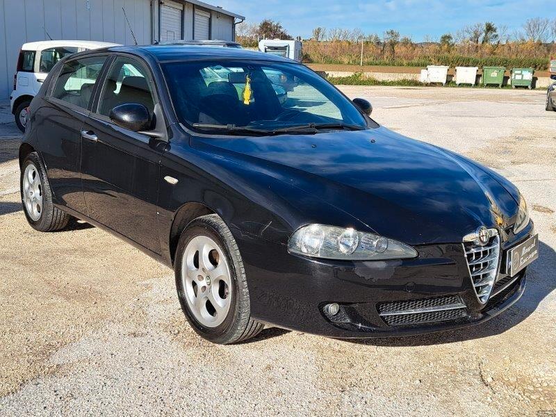 Alfa Romeo 147 1.6 T.S. 5 PORTE METANO