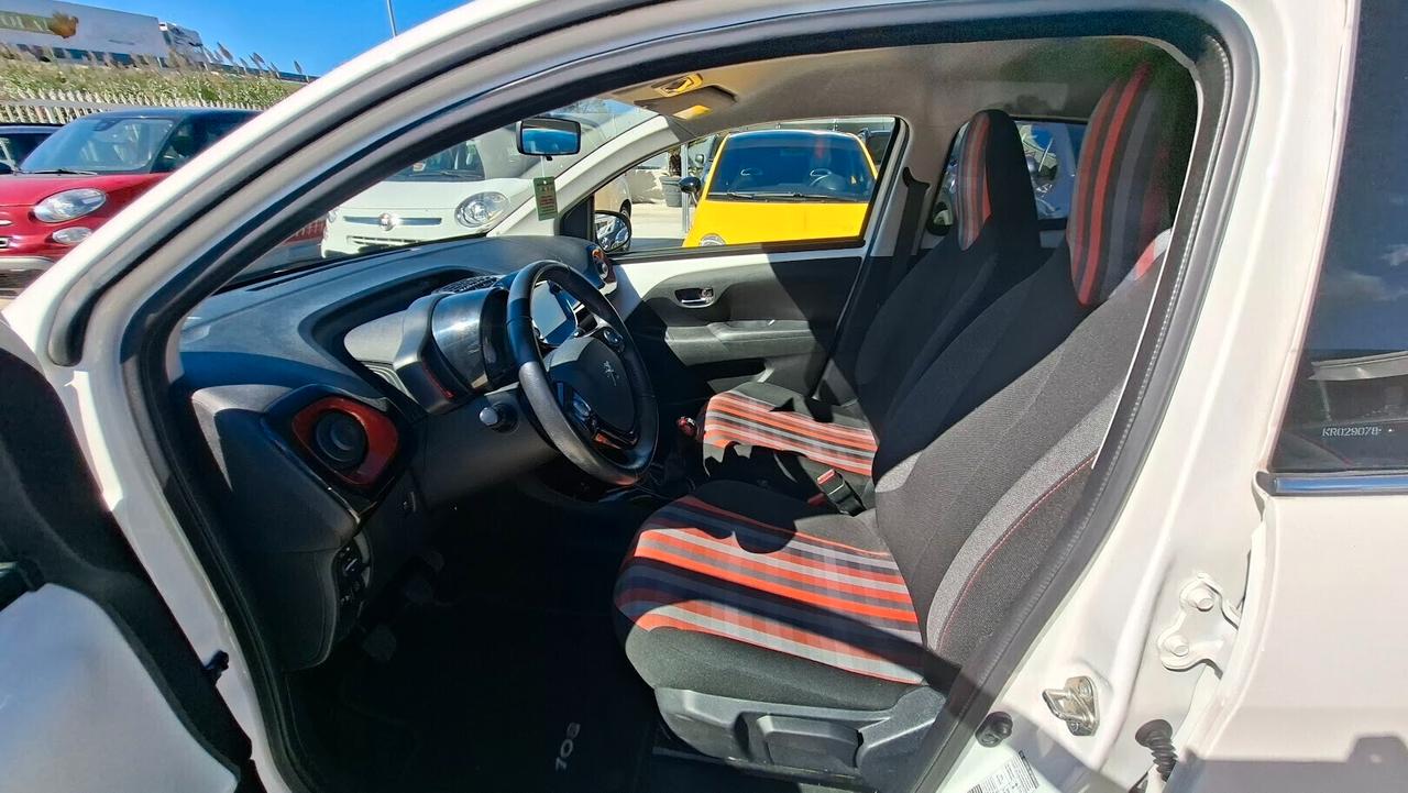 Peugeot 108 1.0 Benzina 2019 con telecamera