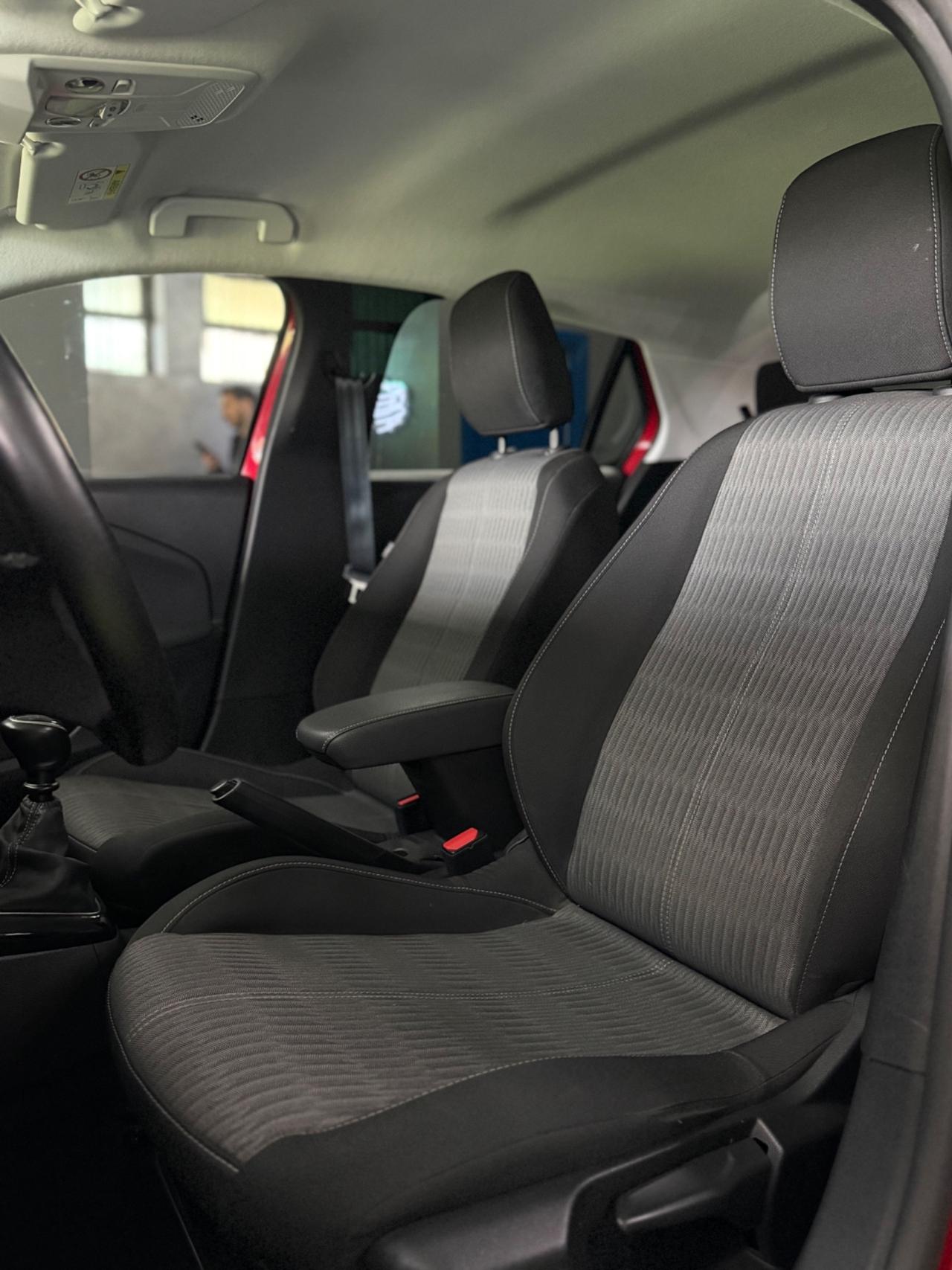 Opel Corsa 1.5 D 100 CV Elegance