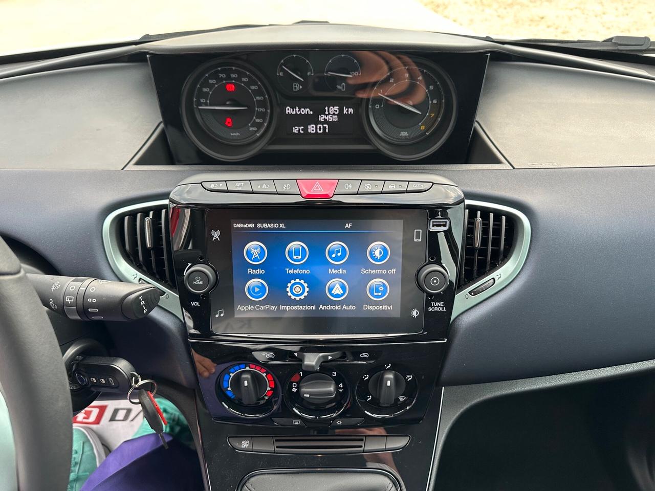 Lancia Ypsilon 1.0 70CV GOLD + TELECAMERA 1.000KM