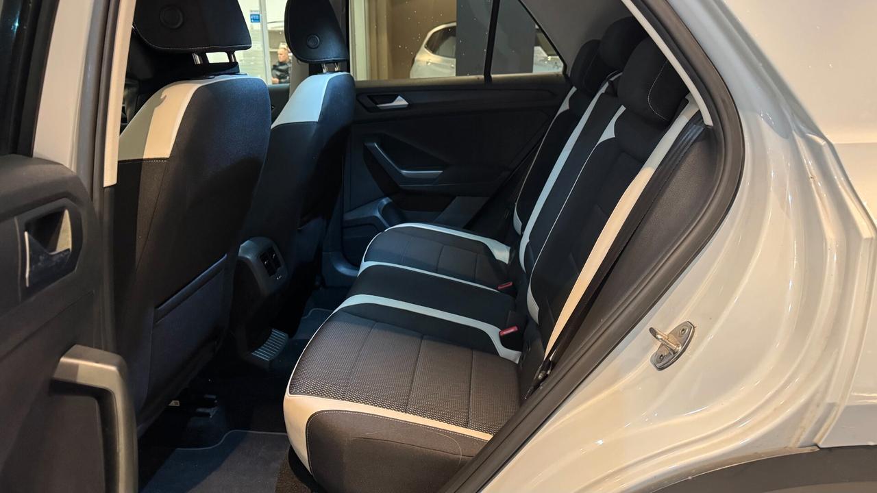 VOLKSWAGEN T-ROC 116CV- 2019