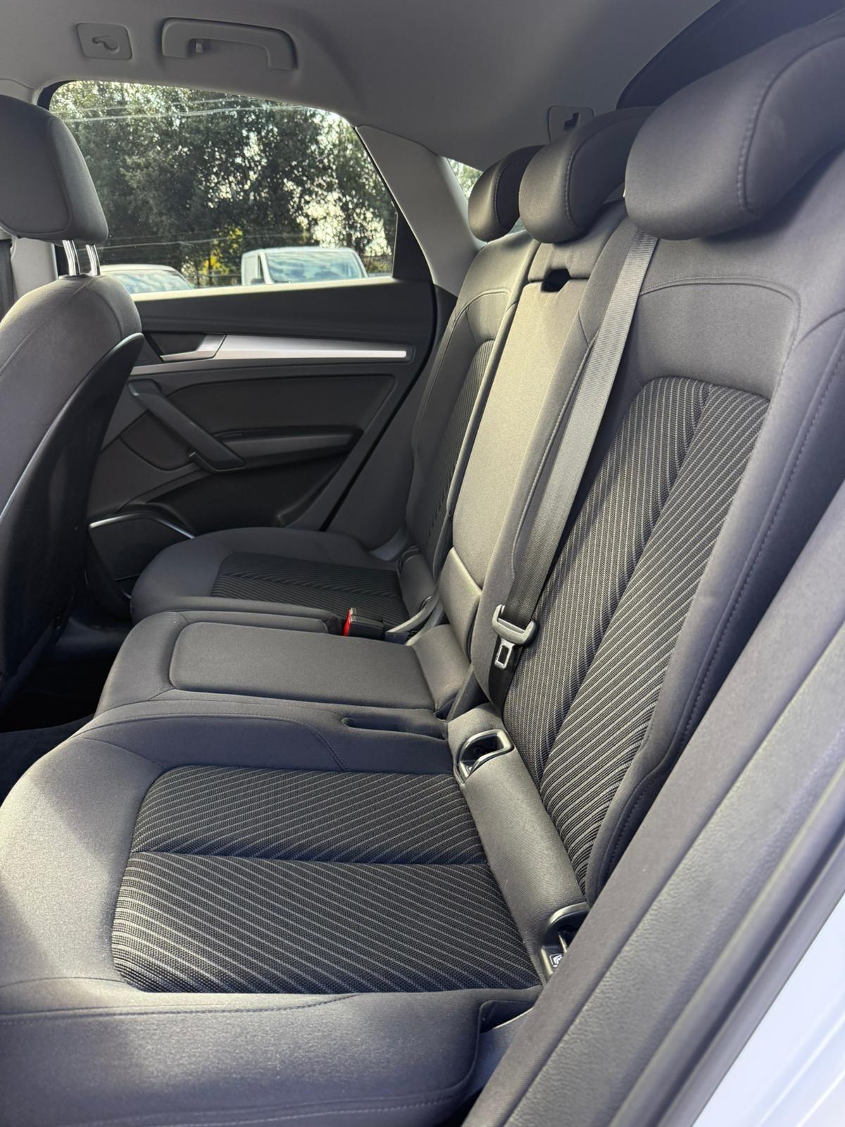 Audi Q5 35 TDI S tronic Business