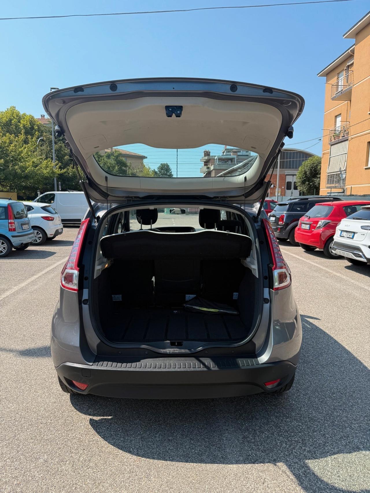Renault Scenic X-Mod 1.5 dci - NAV. - 12 MESI DI GARANZIA -