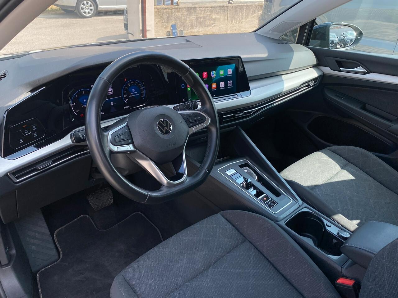 Volkswagen Golf 8 Life 2.0 TDI 116CV DSG