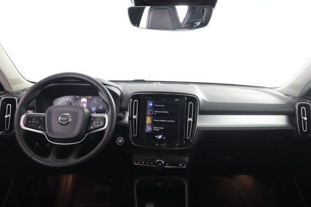 VOLVO XC40 XC40 D4 AWD Geartronic Business Plus/Momentum Pro