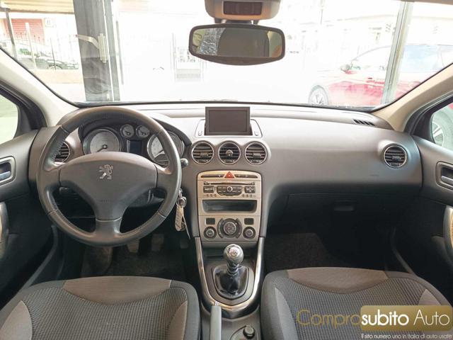 PEUGEOT 308 1.6 HDi 110CV 5p. Féline (6 Marce)