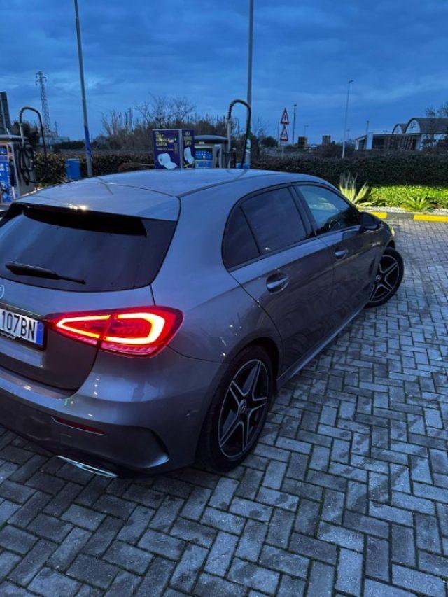 MERCEDES-BENZ A 180 d Automatic Premium AMG