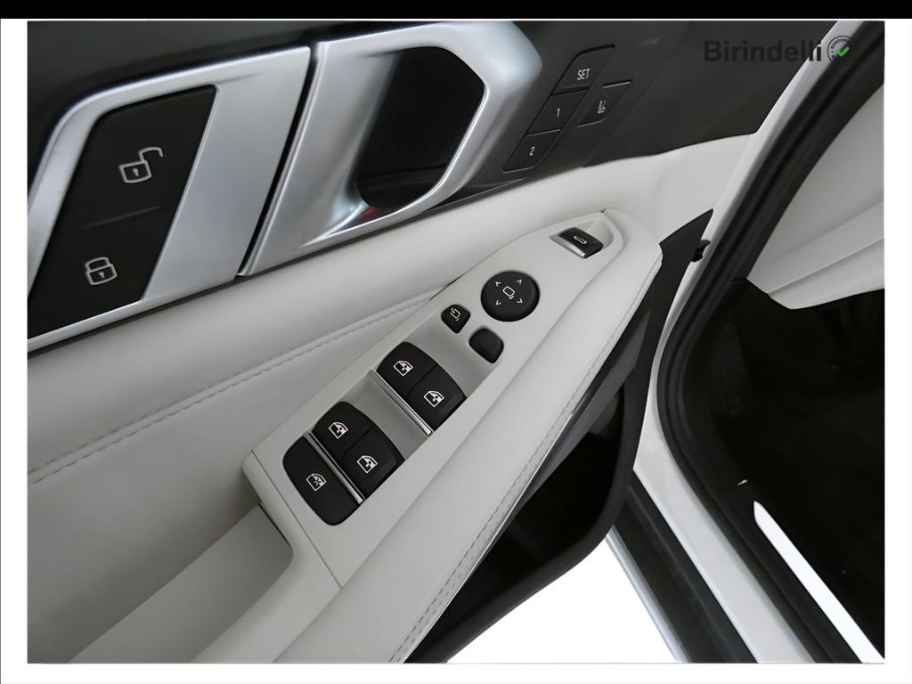 BMW X5 (G05/F95) - X5 xDrive30d xLine