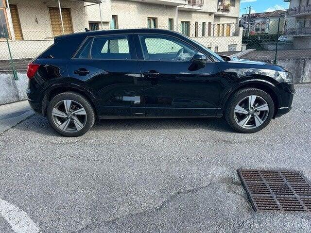 Audi Q2 Q2 30 TFSI Identity Black