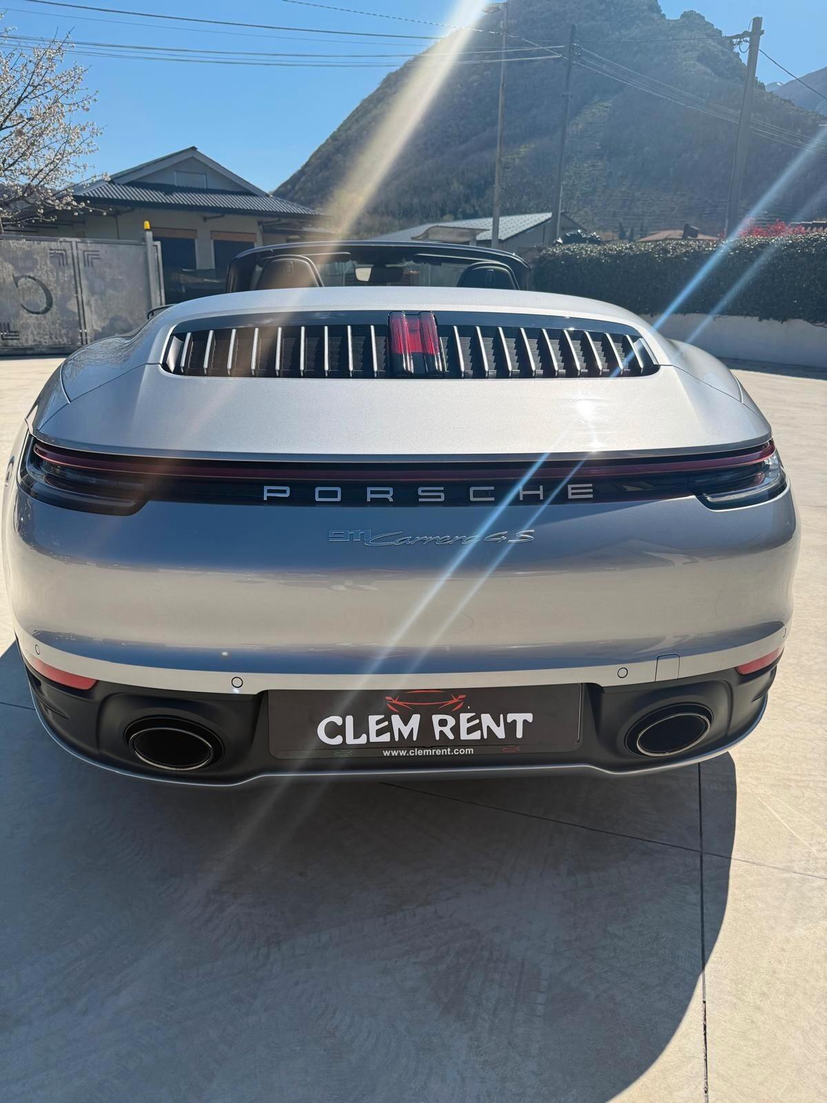 Porsche 911 Carrera 4S