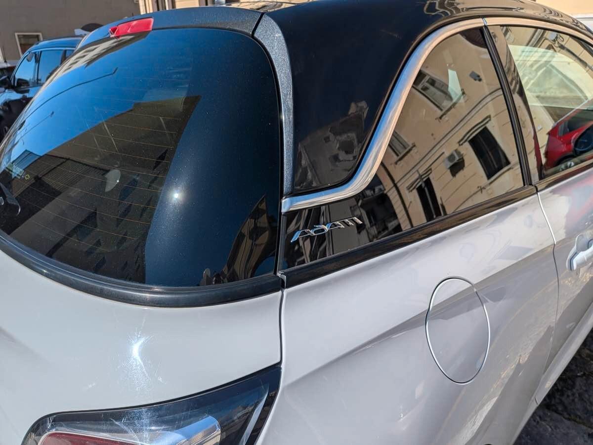 Opel Adam 1.2 70 CV Slam