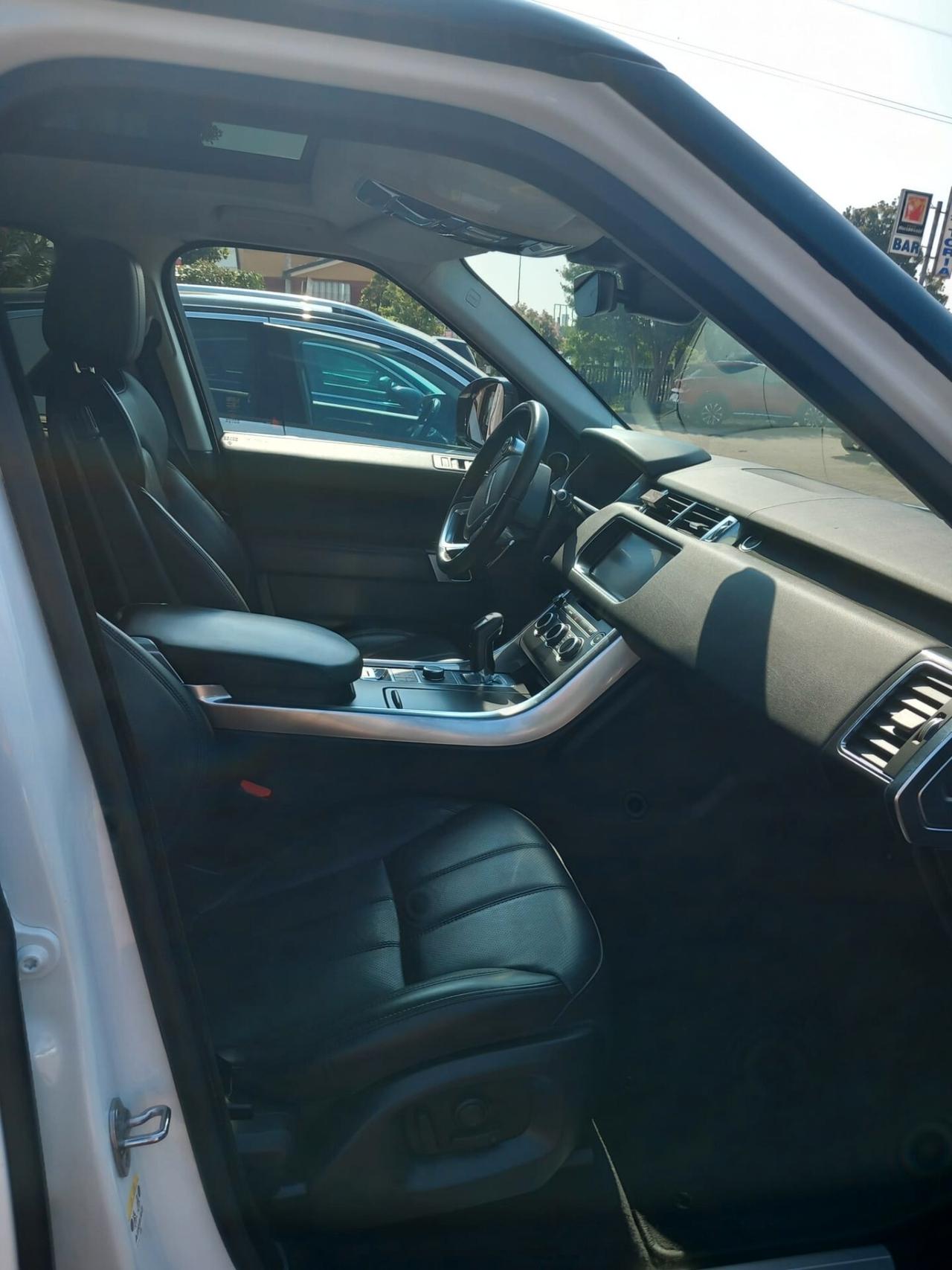 Land Rover Range Sport 3.0 TDV6 HSE