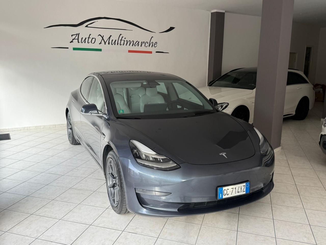 Tesla Model 3 Long Range Dual Motor AWD