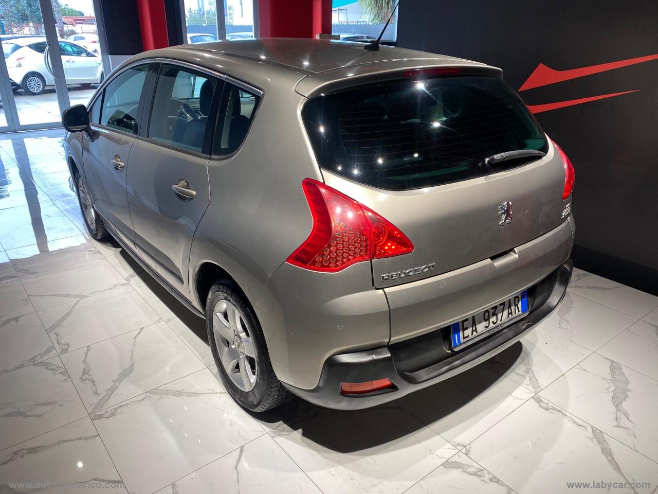 PEUGEOT 3008 1.6 HDi 110 CV AUTOMATICO Premium