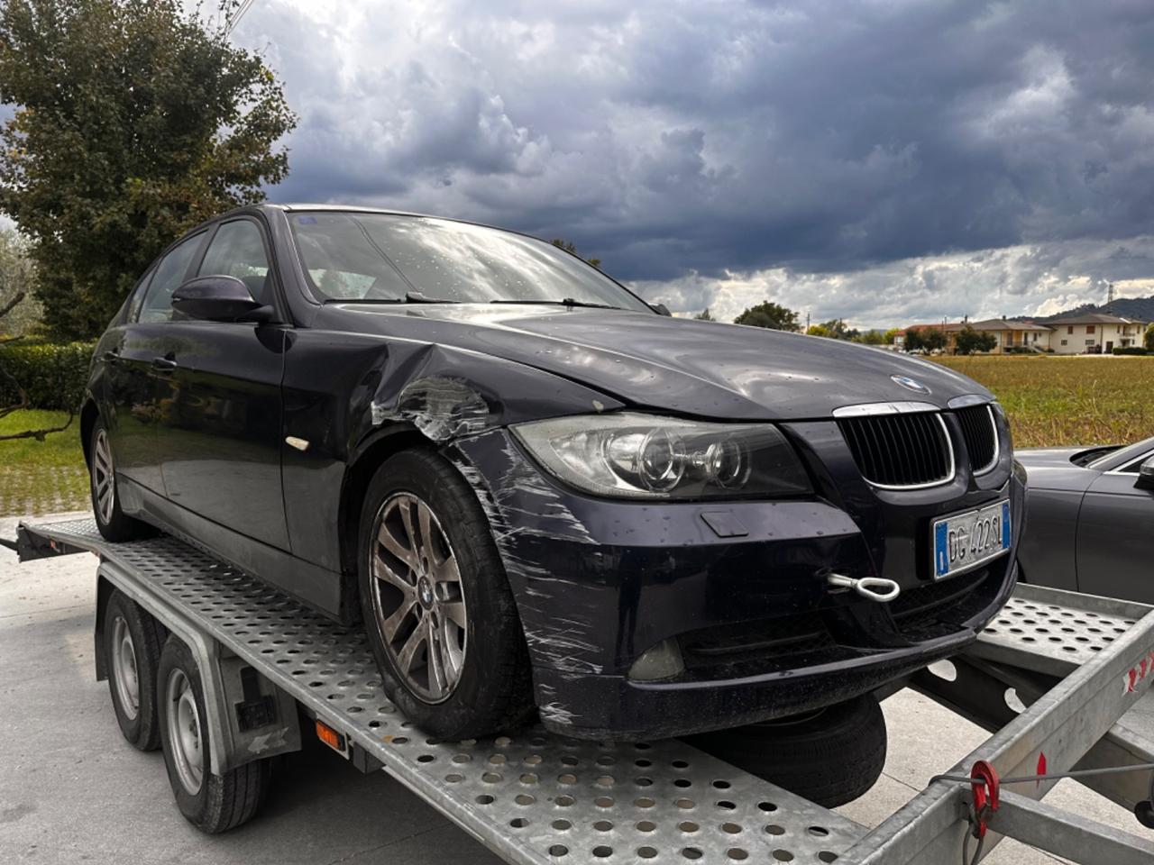 Bmw 318d cat Futura 122CV 6Marce Incidentata
