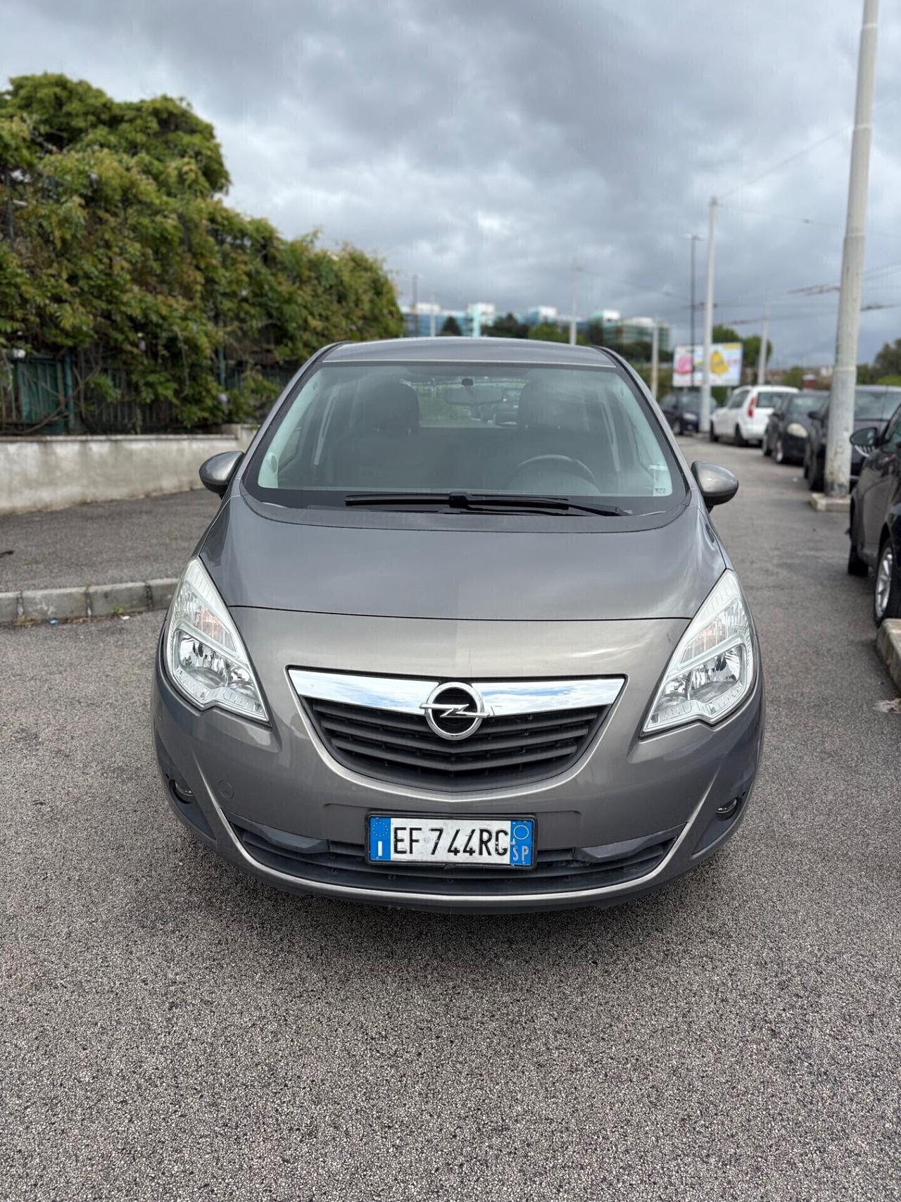 Opel Meriva 1.4 benzina 100CV