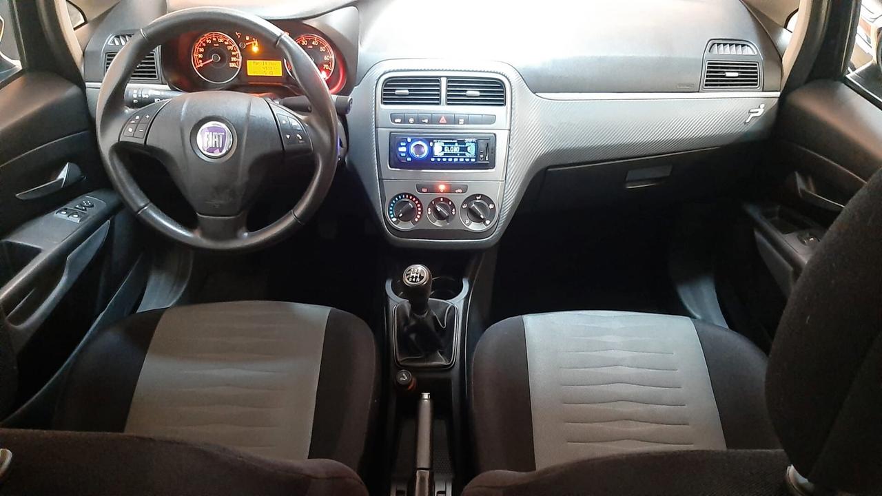 FIAT GRANDE PUNTO 1.3 MULTIJET 49.000 KM NEOPATENTATI