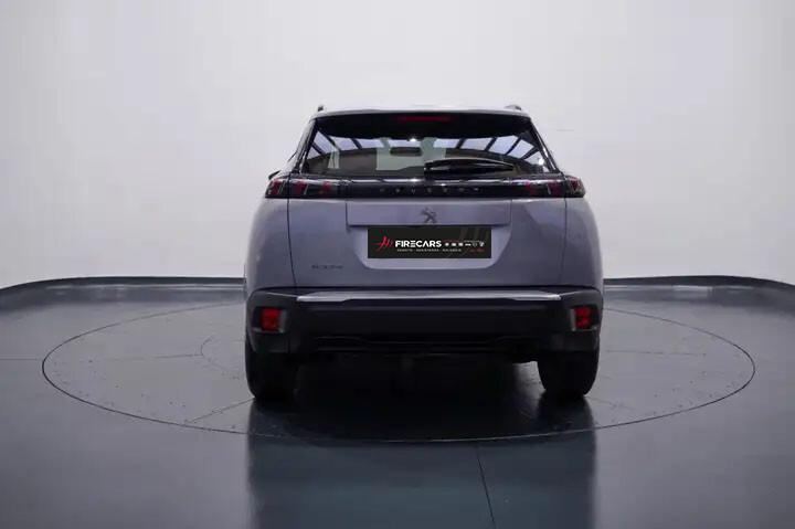 Peugeot 2008 PureTech 100CV S&S Allure PACK