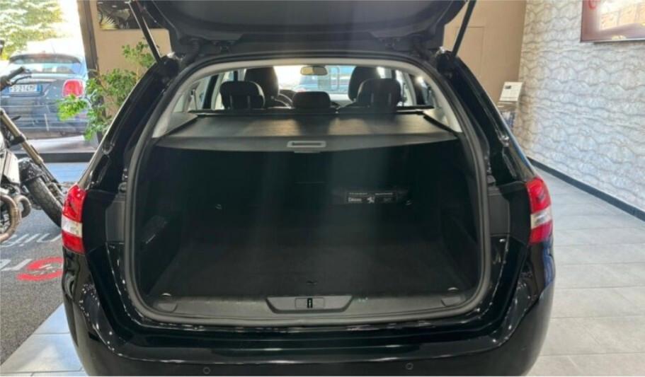 Peugeot 308 BlueHDi 130 S&S EAT8 SW Business Aut.