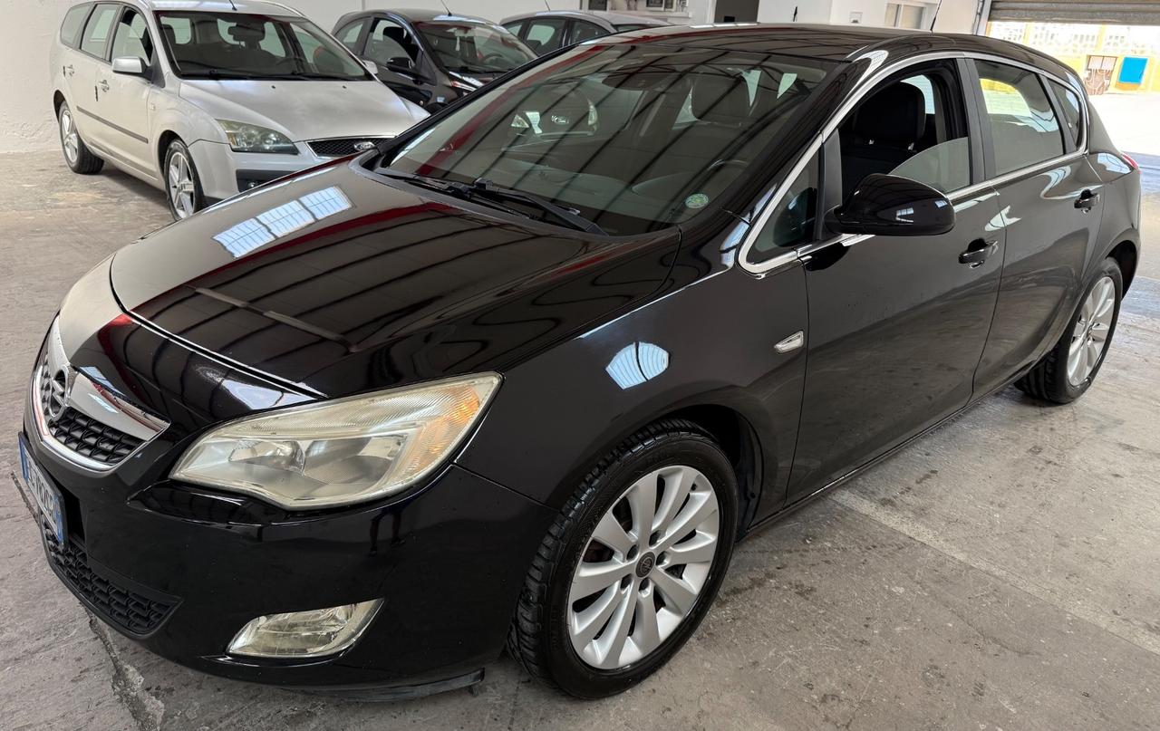 Opel Astra 1.7 CDTI 125CV 5 porte Cosmo - 2010