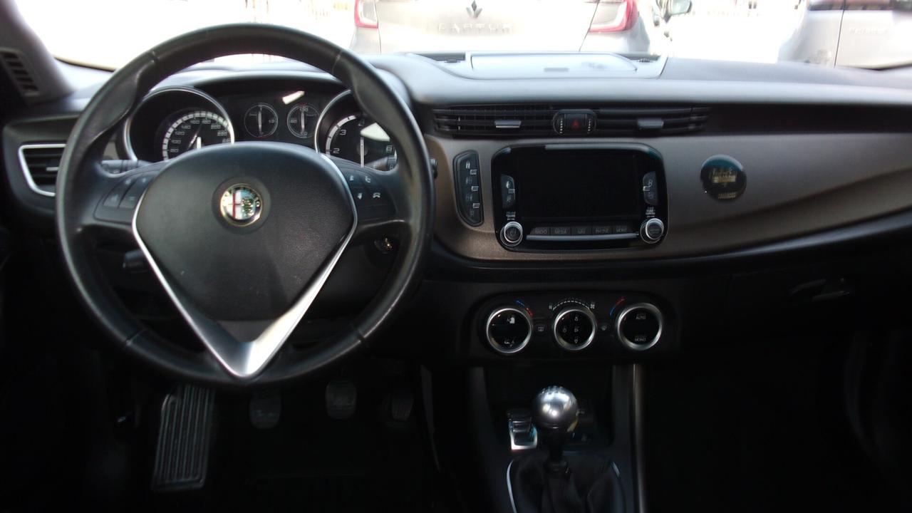 Alfa Romeo Giulietta 1.6 JTDm-2 120 CV Distinctive